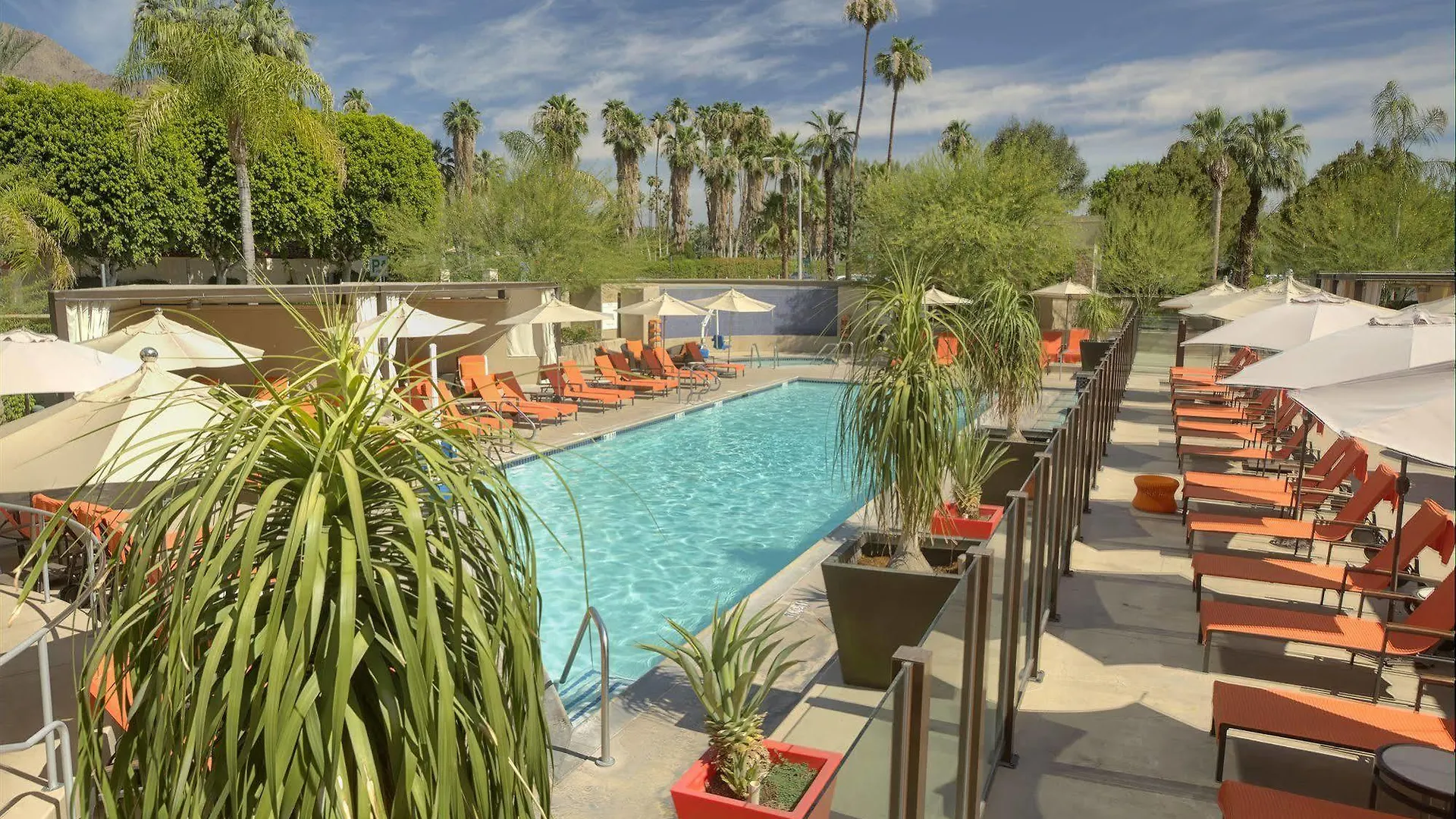 ****  Hyatt Palm Springs Hotel United States